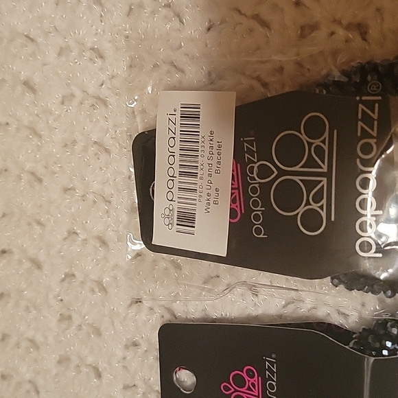 Paparazzi ladies bracelets. NWT. BUNDLED (3pcs) - Picture 3 of 7
